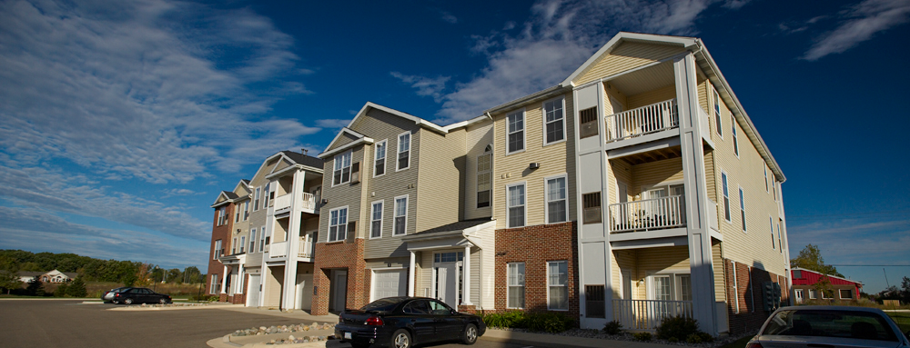 Exterior view of Beaumont Apartments in East Lansing, MI. 